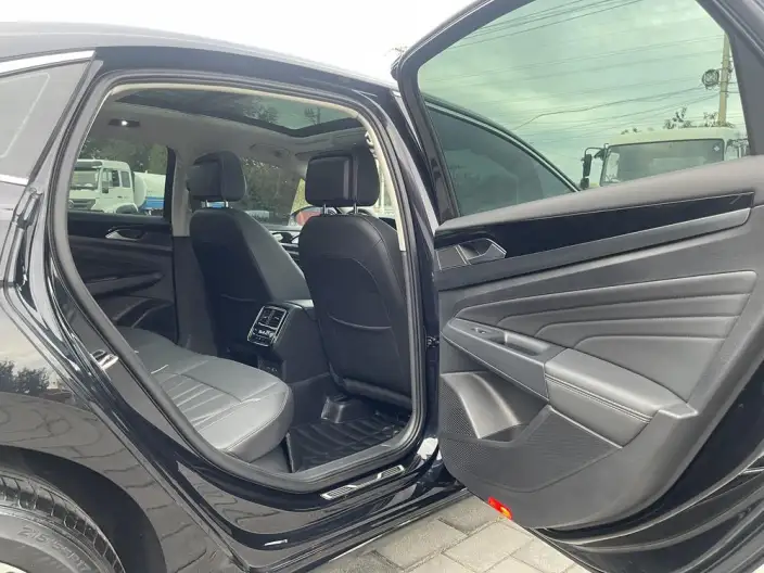 Volkswagen Passat 2024 Model 280TSI Elite Edition – фото 9