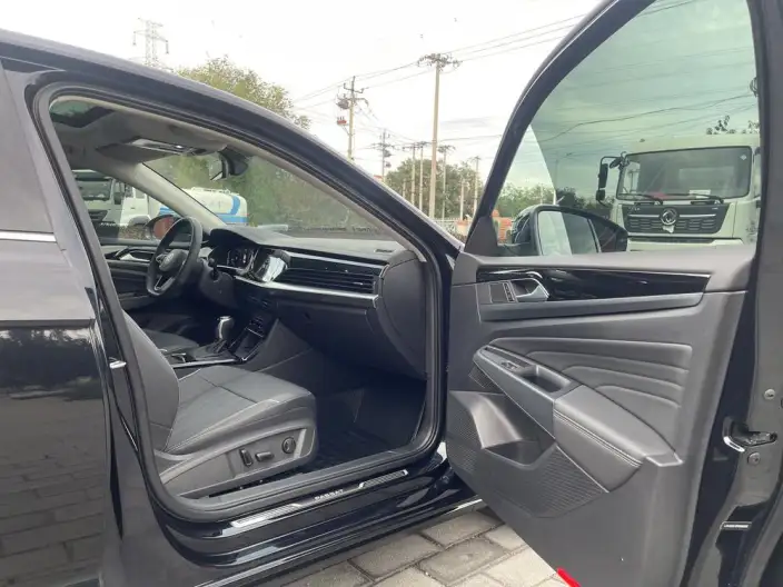 Volkswagen Passat 2024 Model 280TSI Elite Edition – фото 12