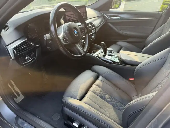 BMW 5 Series Imported 2021 Model 525i M Sports Set – фото 11