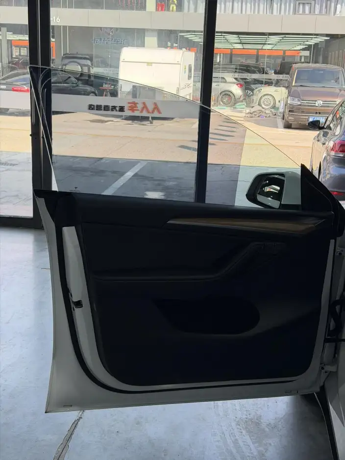 Model Y 2022 Model Long Battery Life Pro All-wheel drive version – фото 18