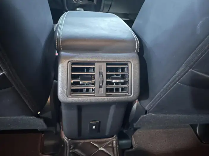 Mitsubishi Outlander 2021 Model 2.4L 4WD Enjoy Edition 5 seat – фото 16