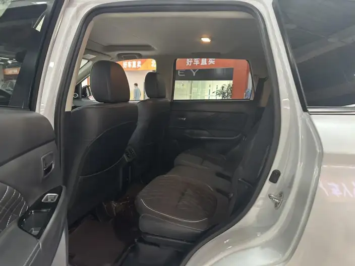 Mitsubishi Outlander 2021 Model 2.4L 4WD Enjoy Edition 5 seat – фото 28