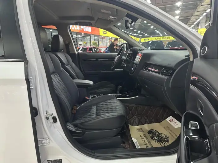 Mitsubishi Outlander 2021 Model 2.4L 4WD Enjoy Edition 5 seat – фото 31