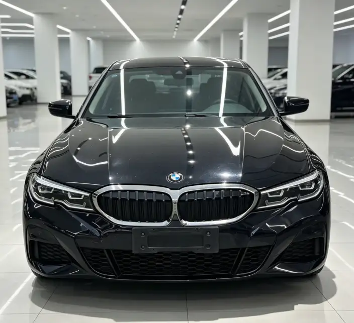 BMW 3 Series 2021 Model 325i M Sports Set – фото 2