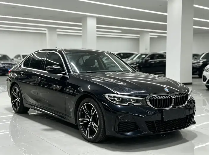 BMW 3 Series 2021 Model 325i M Sports Set – фото 3