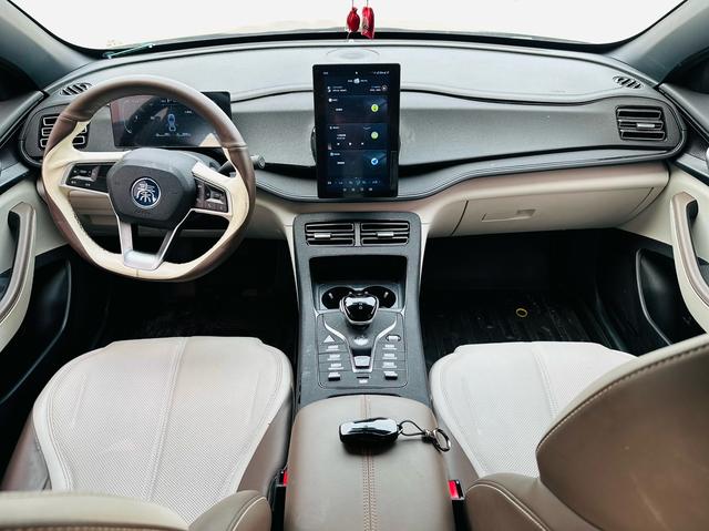 BYD Qin Plus DM 2023 DM-i Champion 55km Leading – фото 7