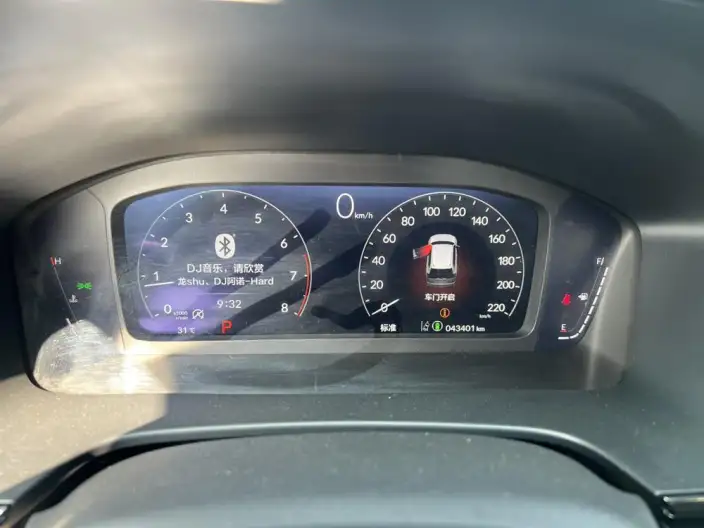 Honda BREEZE 2023 Model 240TURBO CVT 2WD Deluxe Edition – фото 15