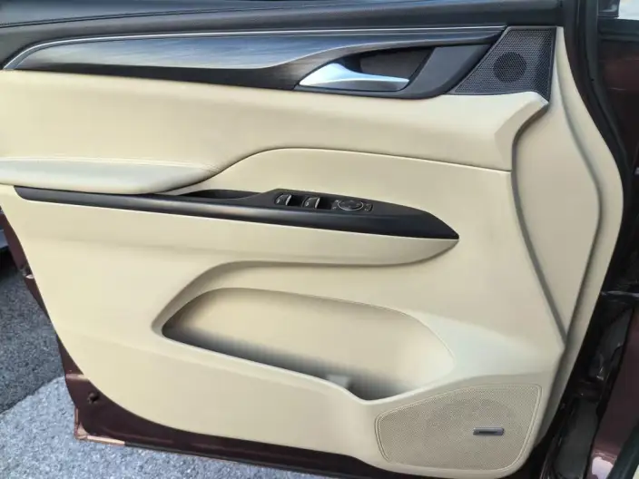 Buick GL8 2022 Model ES Luzun 653T Flagship Model – фото 7