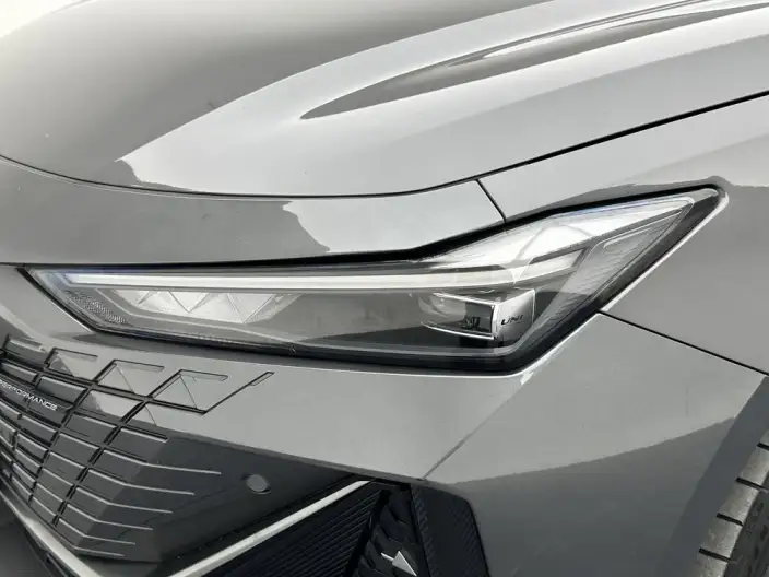 Changan UNI-V 2022 Model 1.5T Noble Model – фото 12
