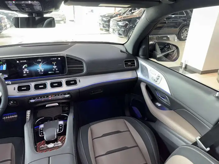 Mercedes-Benz GLE AMG 2020 Model AMG GLE 63 4MATIC+ – фото 8