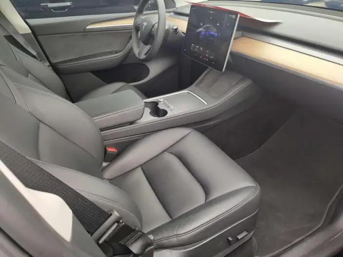 Model Y 2023 Model Long Battery Life Pro All-wheel drive version – фото 14