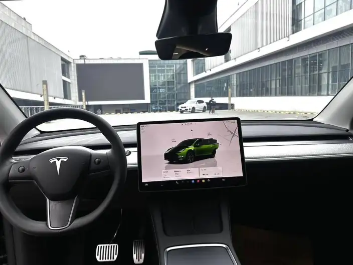 Model Y 2023 Model Rear-wheel drive version – фото 6