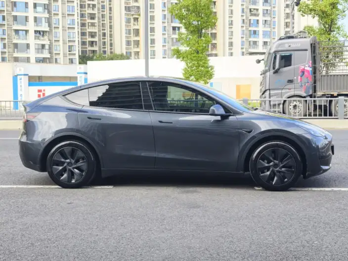 Model Y 2024 Model Rear-wheel drive version – фото 7