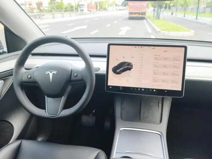 Model Y 2024 Model Rear-wheel drive version – фото 14