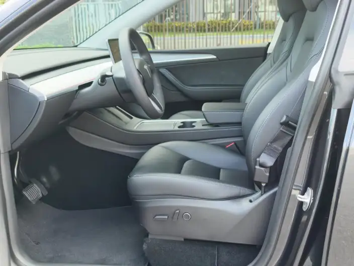 Model Y 2024 Model Rear-wheel drive version – фото 15