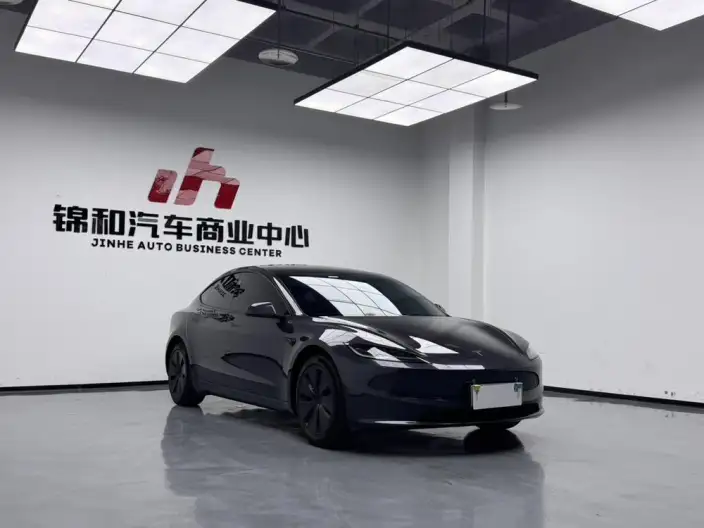 Model 3 2023 Model Rear-wheel drive version – фото 3