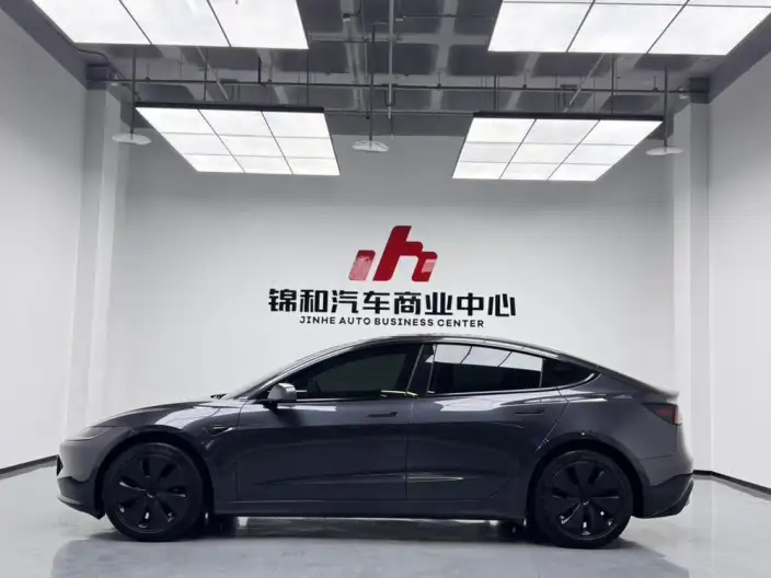 Model 3 2023 Model Rear-wheel drive version – фото 4