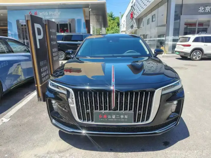 HONGQI H9 2022 Model 2.0T Smart Flag Enjoy Edition – фото 2