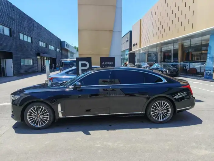 HONGQI H9 2022 Model 2.0T Smart Flag Enjoy Edition – фото 4