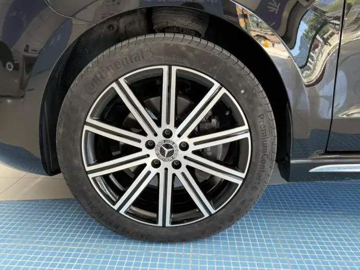 Mercedes-Benz V-Class 2020 Model V 260 L Long wheelbase Deluxe Edition – фото 15