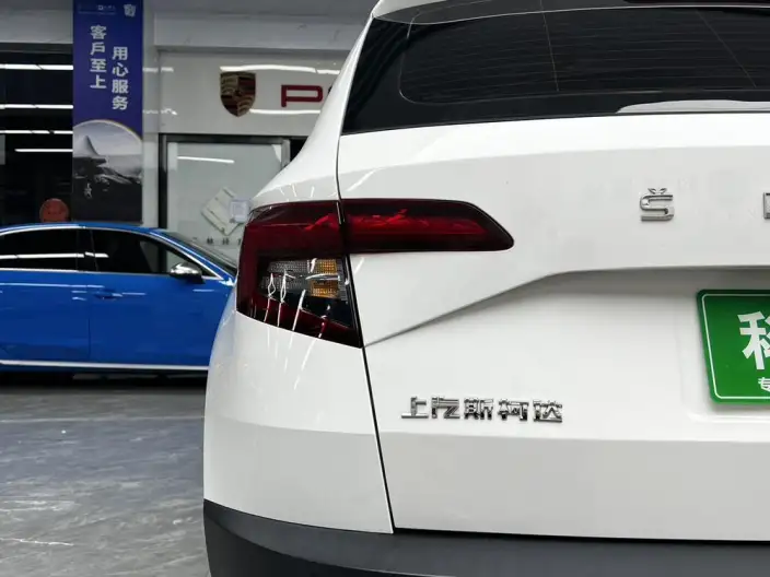 Karoq 2021 Model TSI280 Deluxe Edition – фото 10