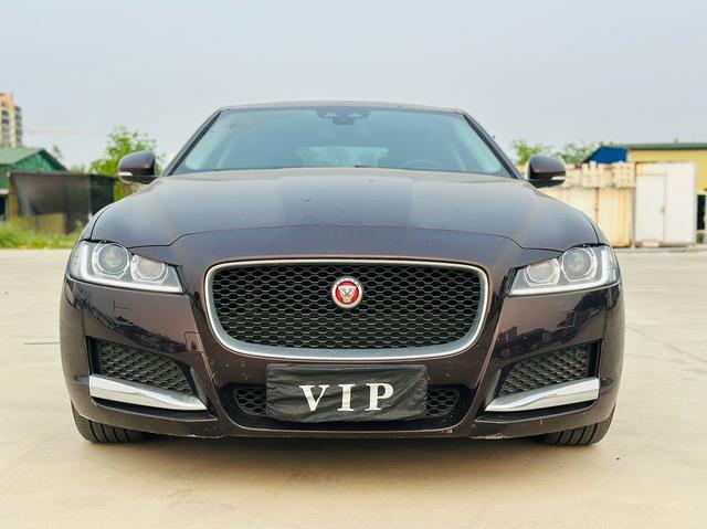 Jaguar XFL 2017 модификация XFL 2.0T 200PS Deluxe Edition – фото 2