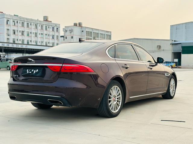 Jaguar XFL 2017 модификация XFL 2.0T 200PS Deluxe Edition – фото 4