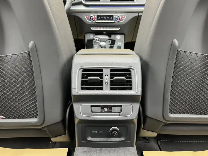 Audi Q5L 2022 Model Facelift 40T Luxury Dynamic Model – фото 19