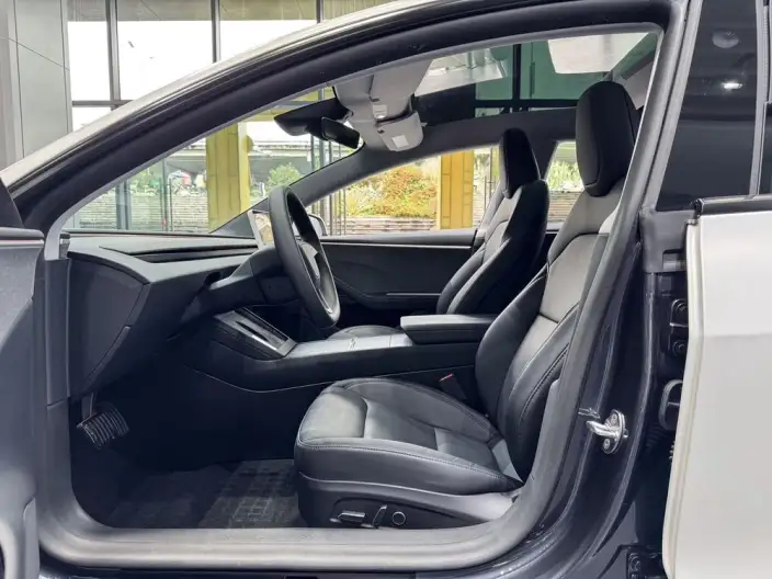 Model 3 2025 Model Rear-wheel drive version – фото 15