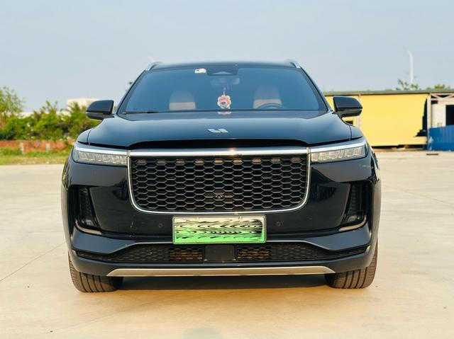 Li Auto ONE 2021 Range Extender 6-Seat – фото 10