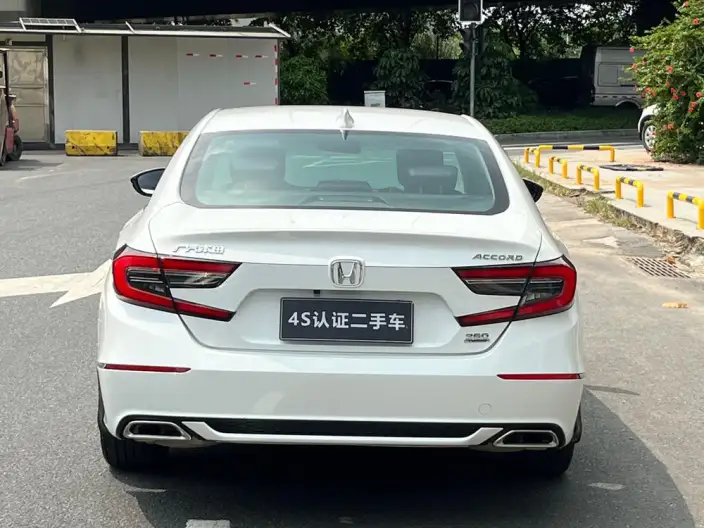 Honda Accord 2022 Model 260TURBO Deluxe Edition – фото 6