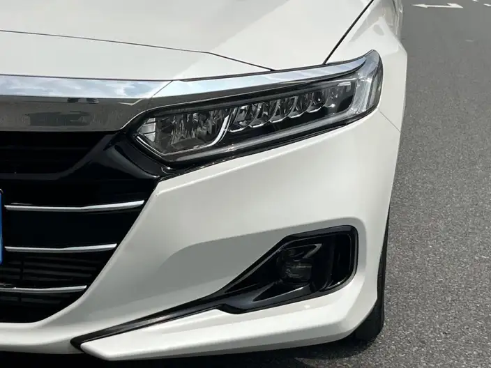 Honda Accord 2022 Model 260TURBO Deluxe Edition – фото 10