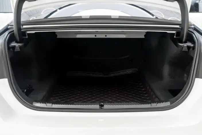 BMW 5 Series 2024 Model 530Li Leading Model Luxury Set – фото 29