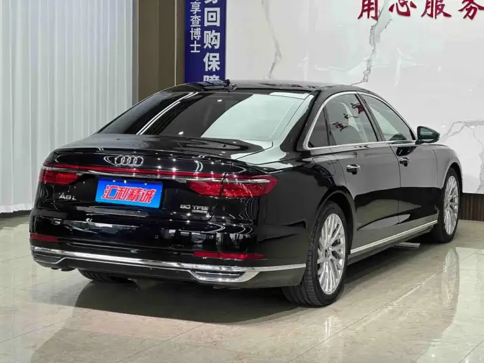 Audi A8 2021 Model A8L 50 TFSI quattro Luxury Model – фото 5
