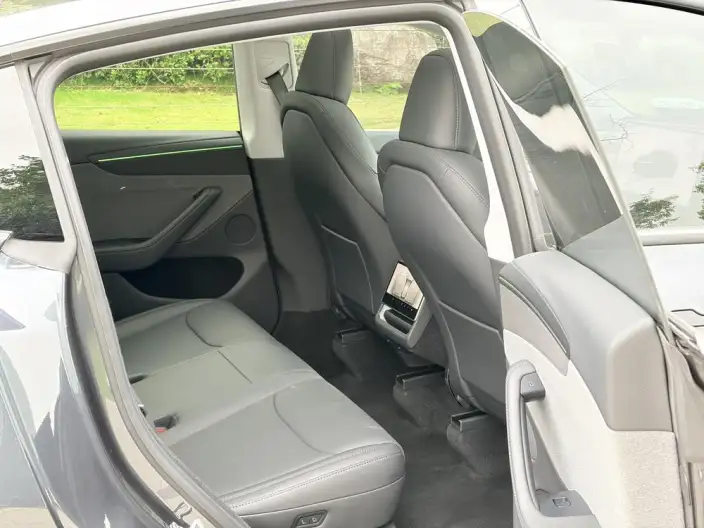 Model Y 2025 Model Rear-wheel drive version – фото 13