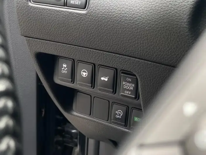 Nissan X-Trail 2020 Model 2.5L CVT Luxury Pilot Edition 4WD – фото 12