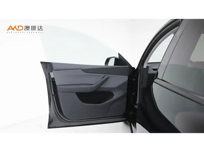 Model Y 2025 Model Rear-wheel drive version – фото 9