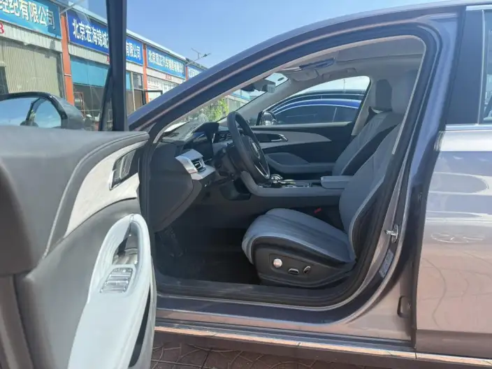 Hongqi H5 PHEV 2025 Model 170 Chao Hybrid Edition – фото 15