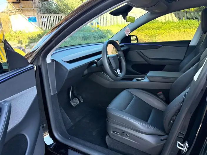 Model Y 2025 Model Rear-wheel drive version – фото 8