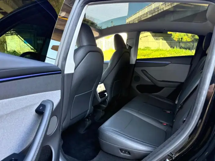 Model Y 2025 Model Rear-wheel drive version – фото 9