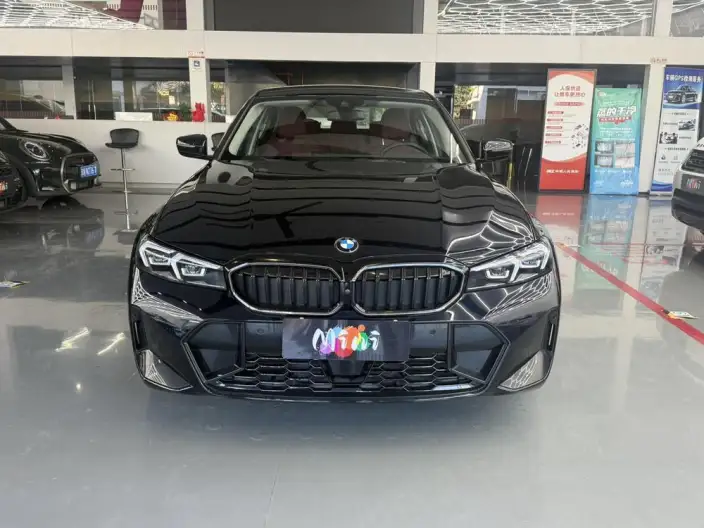 BMW 3 Series 2025 Model 330Li M Sports Night Set – фото 2
