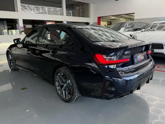 BMW 3 Series 2025 Model 330Li M Sports Night Set – фото 4