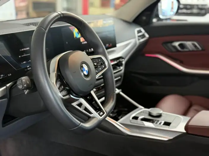 BMW 3 Series 2025 Model 330Li M Sports Night Set – фото 13