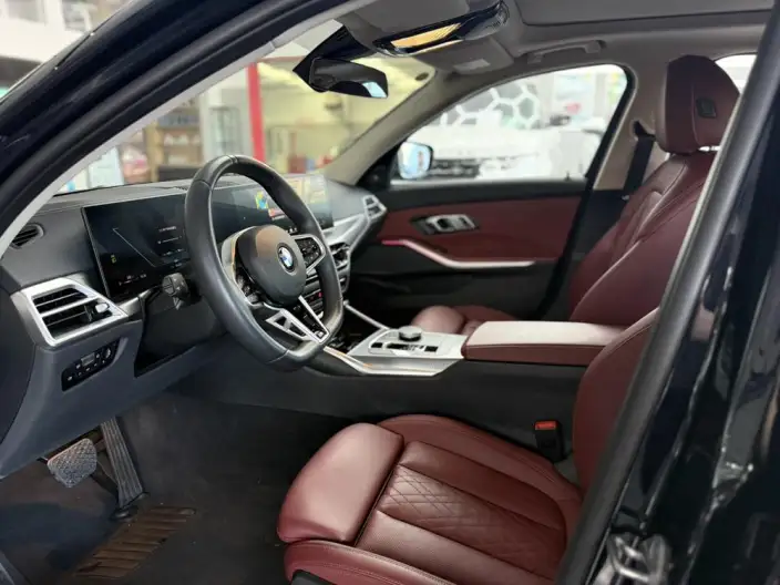 BMW 3 Series 2025 Model 330Li M Sports Night Set – фото 14