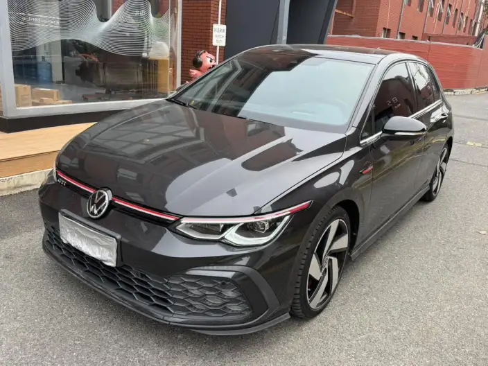 Volkswagen Golf GTI 2021 Model 380TSI DSG GTI – фото 1