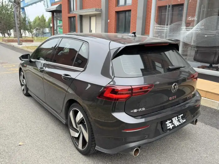 Volkswagen Golf GTI 2021 Model 380TSI DSG GTI – фото 4