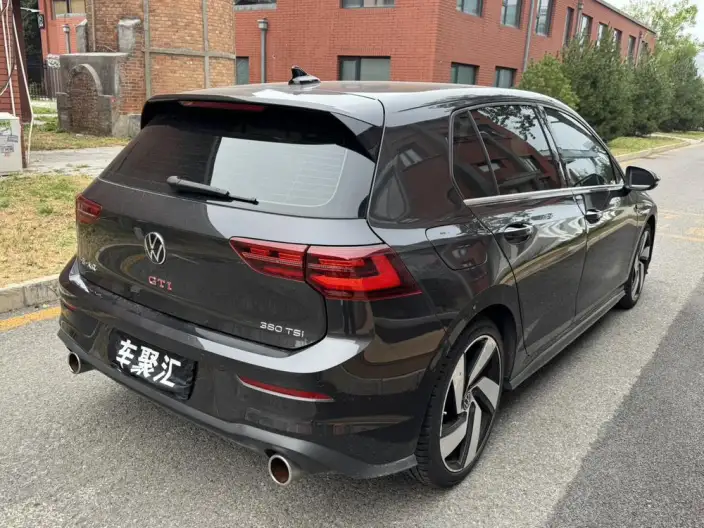 Volkswagen Golf GTI 2021 Model 380TSI DSG GTI – фото 6
