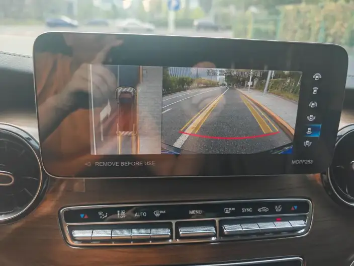 Mercedes-Benz V-Class 2022 Model V 260 Premium Edition – фото 12