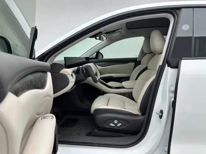 IM LS6 2023 Model Max Standard Edition – фото 17