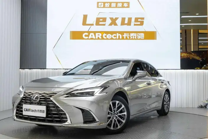 Lexus ES 2025 Model 200 Premium – фото 1
